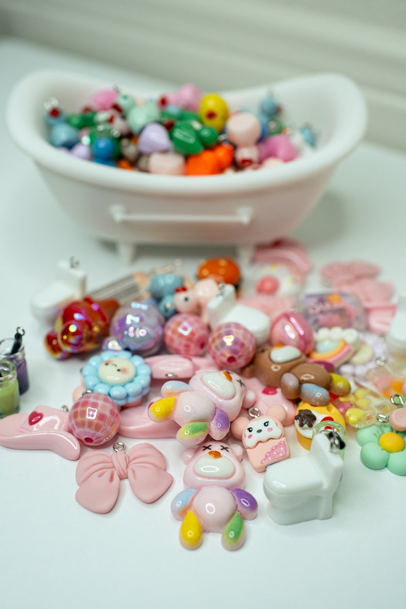 Assorted Kandi Bead 20 Pcs Mix