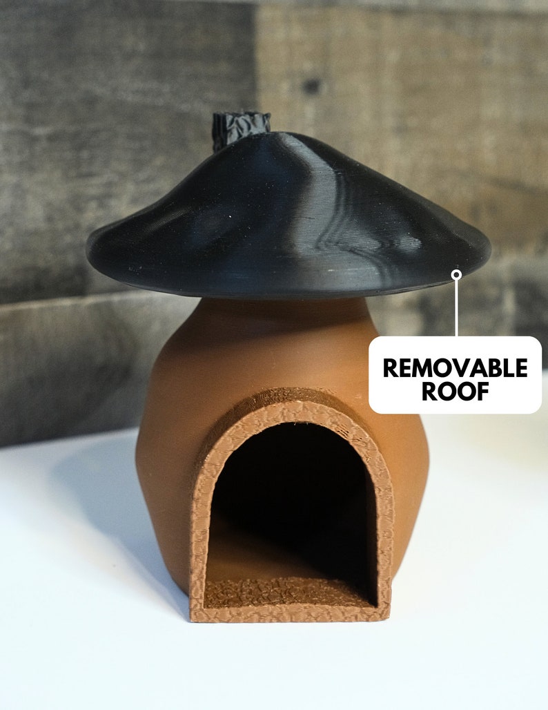 Smooth Mushroom House Hide